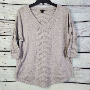 Torrid Size 1 (1X) Light Gray Open Knit V-Neck Sweater 3/4 Sleeve Hi-Lo Hem Pull